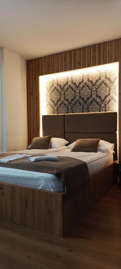 Apartments "Tuffo" ซาราเยโว ภายนอก รูปภาพ