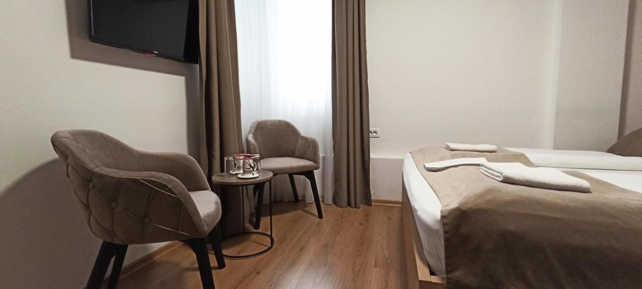 Apartments "Tuffo" ซาราเยโว ภายนอก รูปภาพ
