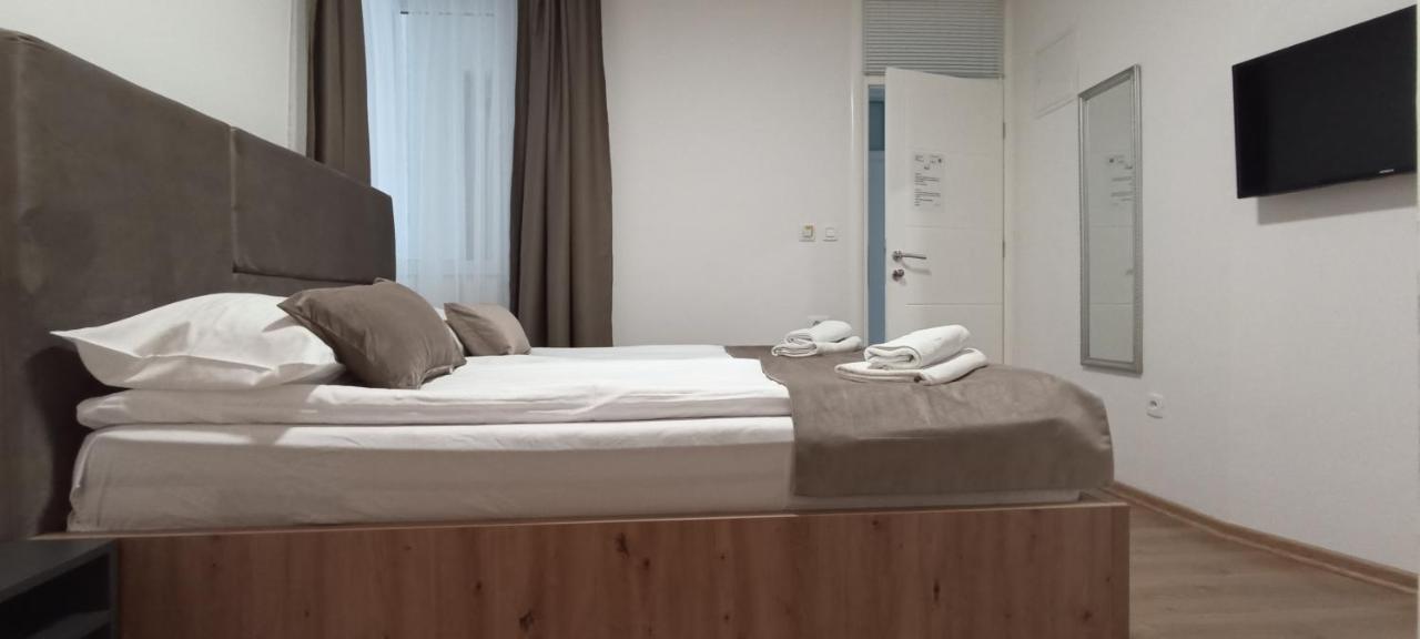 Apartments "Tuffo" ซาราเยโว ภายนอก รูปภาพ