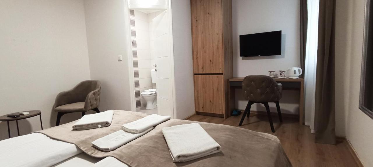 Apartments "Tuffo" ซาราเยโว ภายนอก รูปภาพ