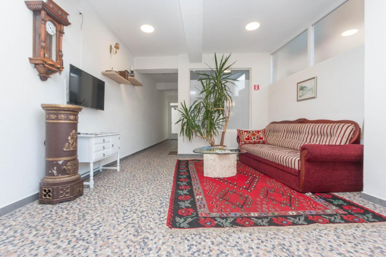 Apartments "Tuffo" ซาราเยโว ภายนอก รูปภาพ